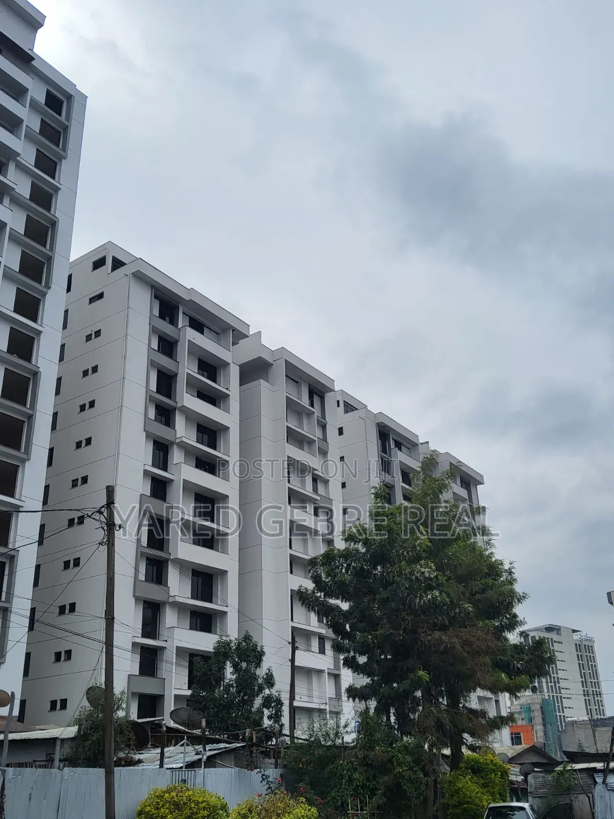 4bdrm Apartment in ቦሌ, Bole for sale