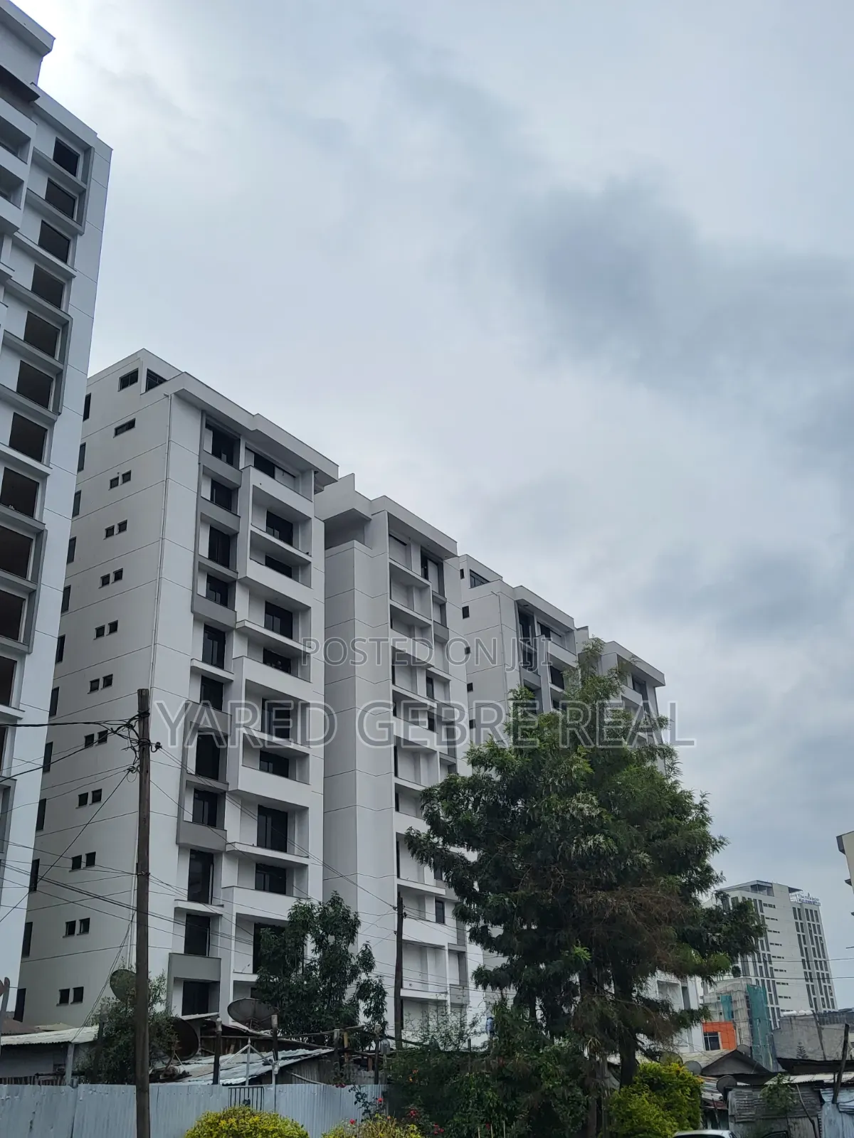 4bdrm Apartment in ቦሌ, Bole for sale