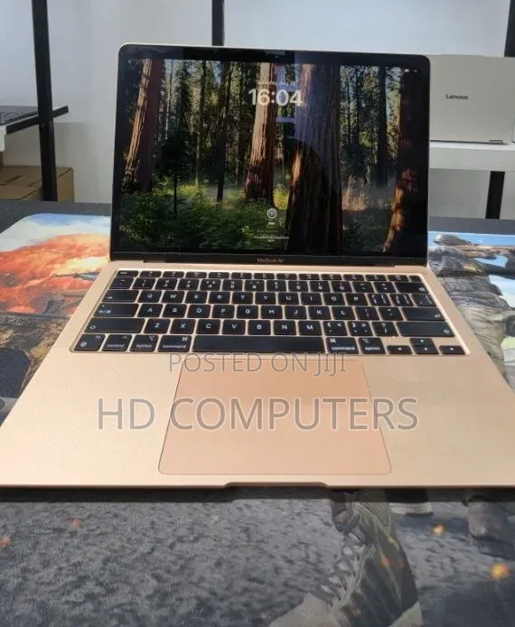 New Laptop Apple MacBook Air 2020 M1 8GB Apple M1 SSD 256GB
