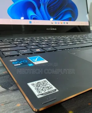 New Laptop Asus ZenBook UX31LA 16GB Intel Core i7 SSD 512GB