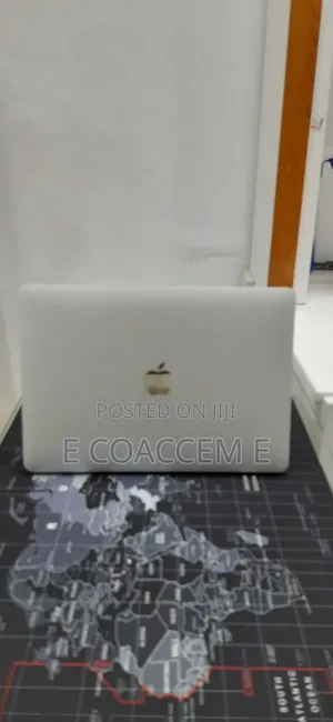 New Laptop Apple MacBook 16GB Intel Core i7 SSD 512GB