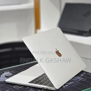 New Laptop Apple MacBook Pro 2019 16GB Intel Core i7 SSD 512GB
