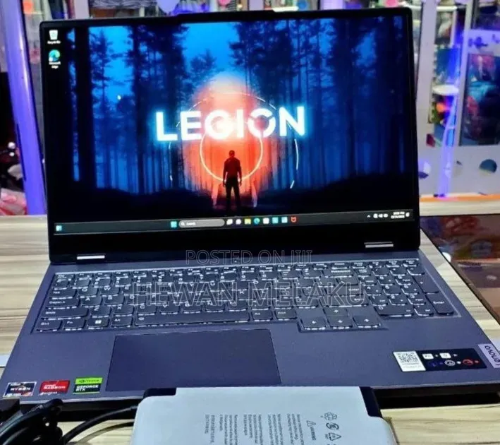 New Laptop Lenovo Legion 5 16GB AMD Ryzen 7 SSD 512GB
