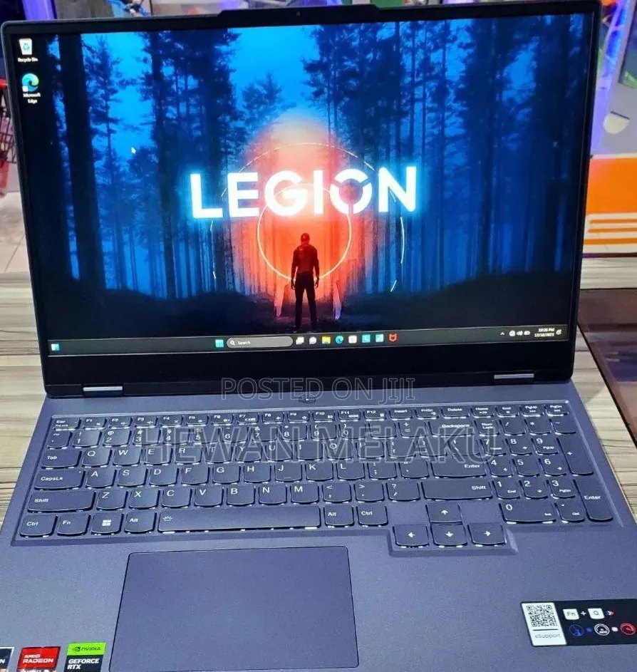 New Laptop Lenovo Legion 5 16GB AMD Ryzen 7 SSD 512GB