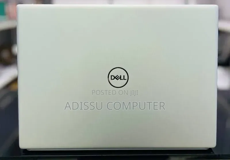 New Laptop Dell Inspiron 15 16GB Intel Core i5 SSD 512GB