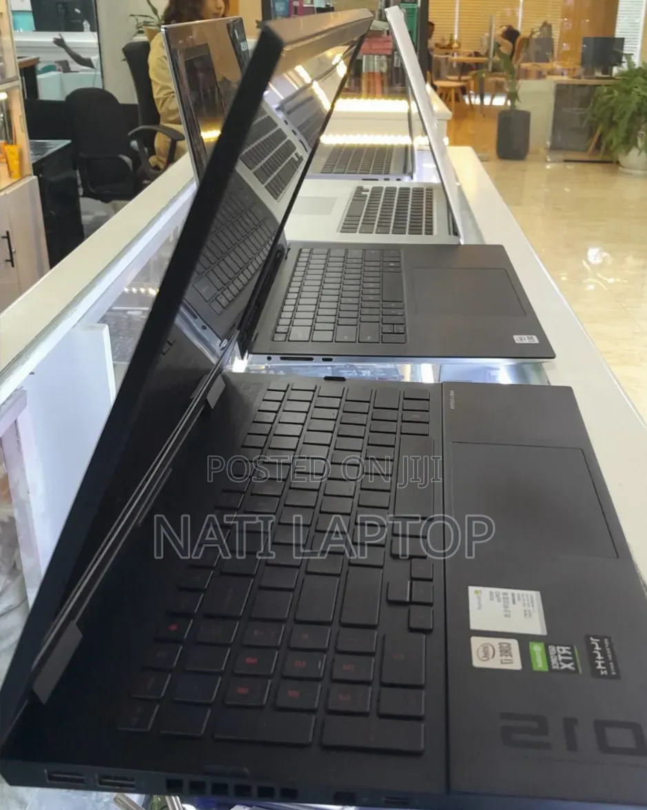 New Laptop HP Omen 15 16GB Intel Core i7 SSD 512GB