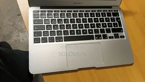 Laptop Apple MacBook Air 4GB Intel Core i5 SSD 512GB