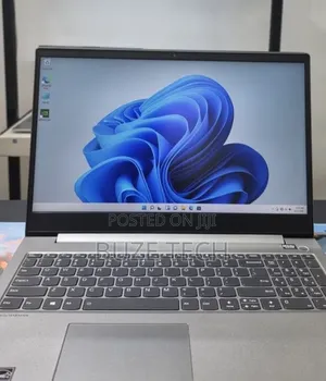 New Laptop Lenovo ThinkBook 15 16GB Intel Core i5 SSD 512GB