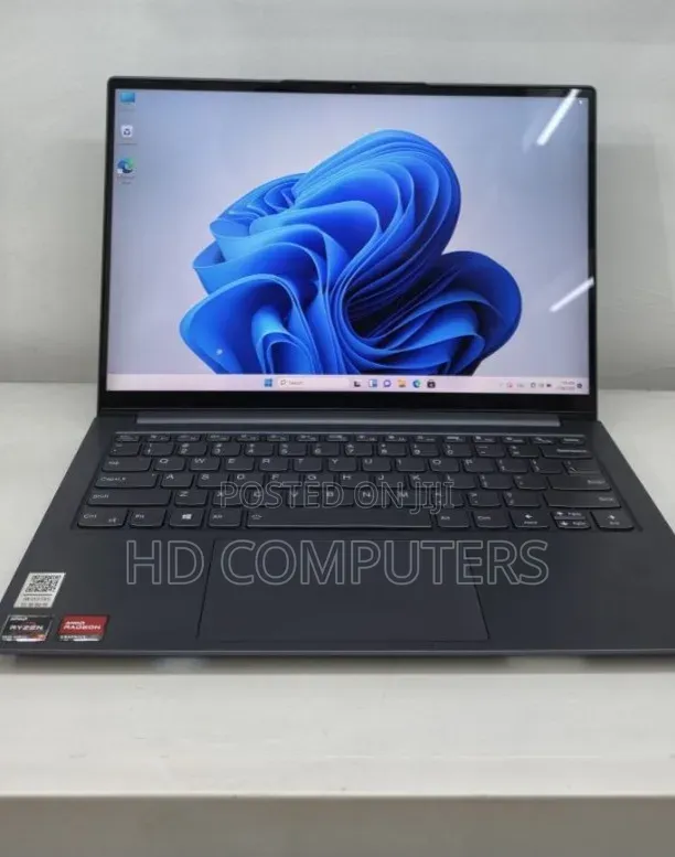 New Laptop Lenovo ThinkPad Yoga 16GB AMD Ryzen 7 SSD 512GB