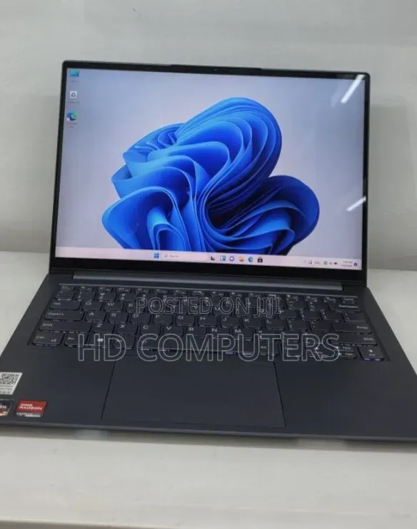 New Laptop Lenovo ThinkPad Yoga 16GB AMD Ryzen 7 SSD 512GB