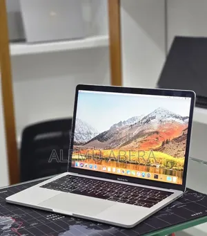 New Laptop Apple MacBook Pro 2019 16GB Intel Core i7 SSD 512GB
