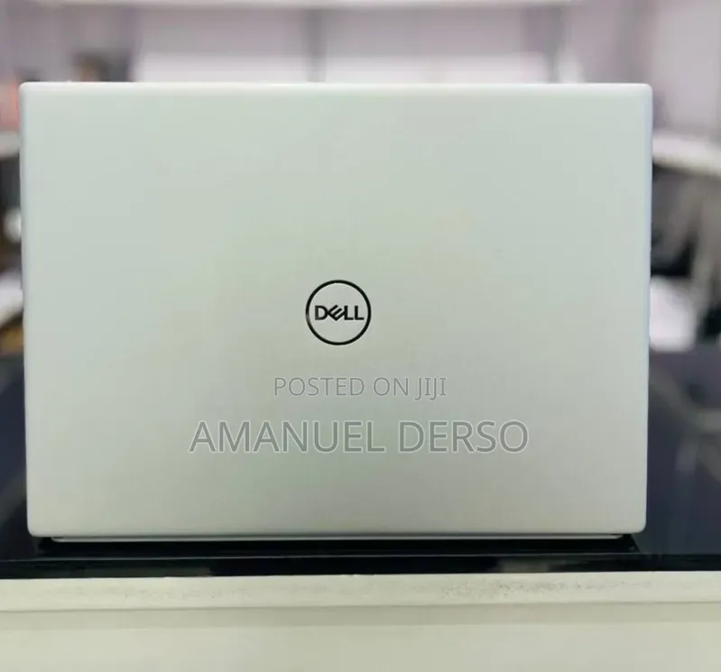 New Laptop Dell Inspiron 15 16GB Intel Core i5 SSD 512GB