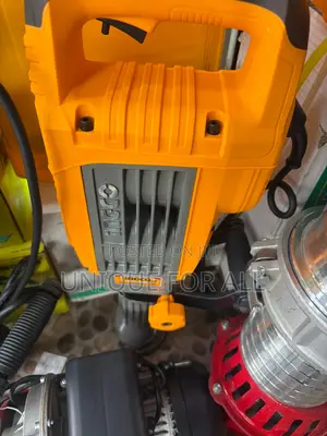 Ingco 1700W Demolition Breaker
