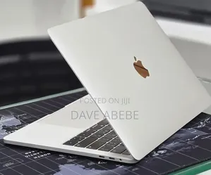 New Laptop Apple MacBook Pro 2019 16GB Intel Core i7 SSD 512GB