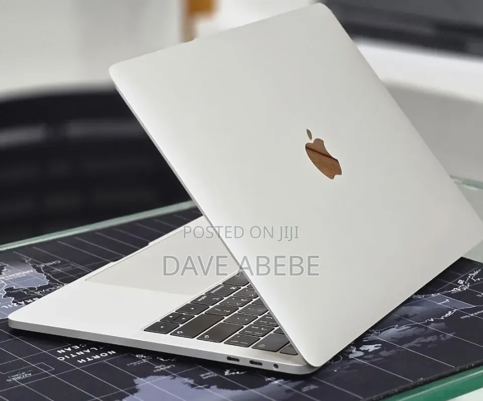 New Laptop Apple MacBook Pro 2019 16GB Intel Core i7 SSD 512GB
