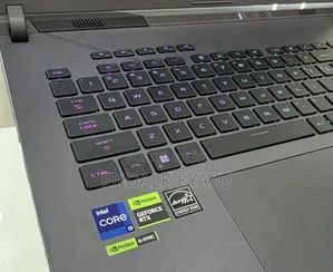 New Laptop Asus ROG Strix G18 16GB Intel Core i9 SSD 1T