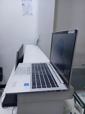 New Laptop HP EliteBook 840 16GB Intel Core i5 SSD 512GB