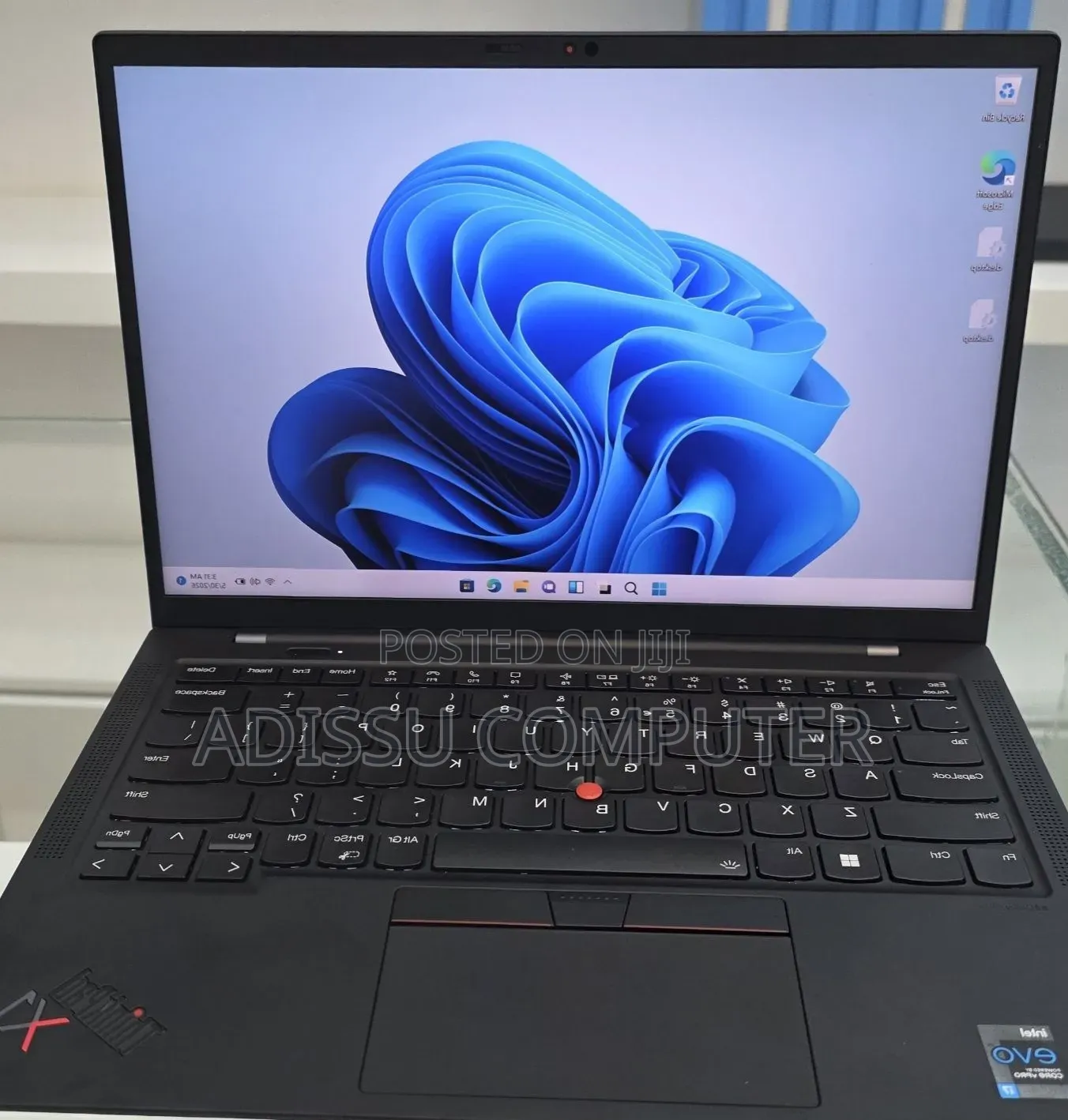New Laptop Lenovo ThinkPad X1 Carbon 16GB Intel Core i7 SSD 512GB