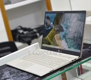 New Laptop HP 8GB Intel Core i5 SSD 512GB