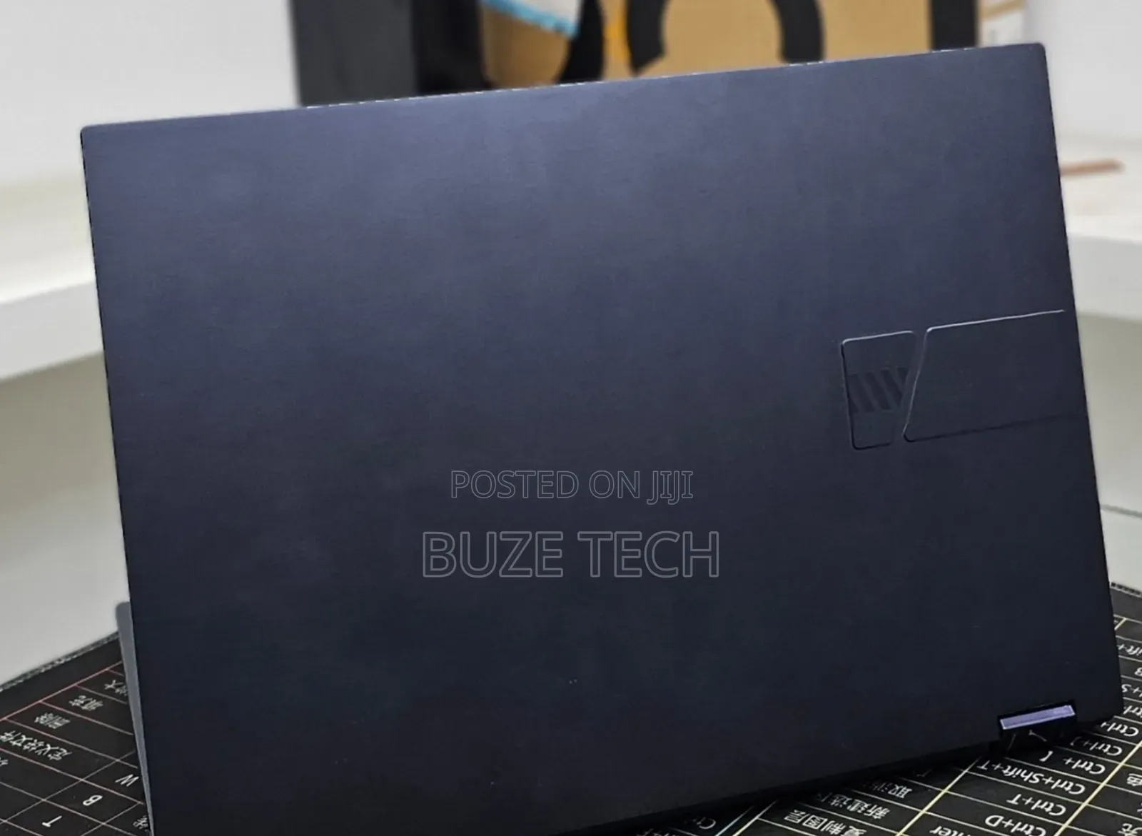New Laptop Asus Vivobook 14 16GB AMD Ryzen 7 SSD 1T