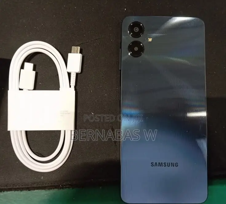 New Samsung Galaxy A06 64 GB Black