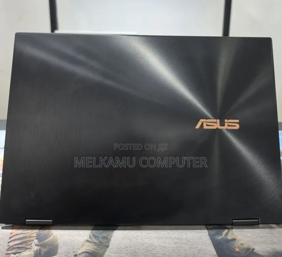 New Laptop Asus Zenbook 13 OLED 16GB Intel Core i7 SSD 512GB
