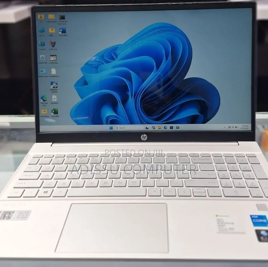 New Laptop HP Pavilion 15 16GB Intel Core i5 SSD 512GB