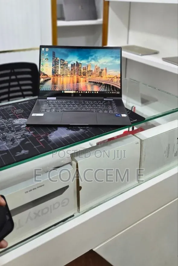 New Laptop HP 16GB Intel Core i7 SSD 512GB