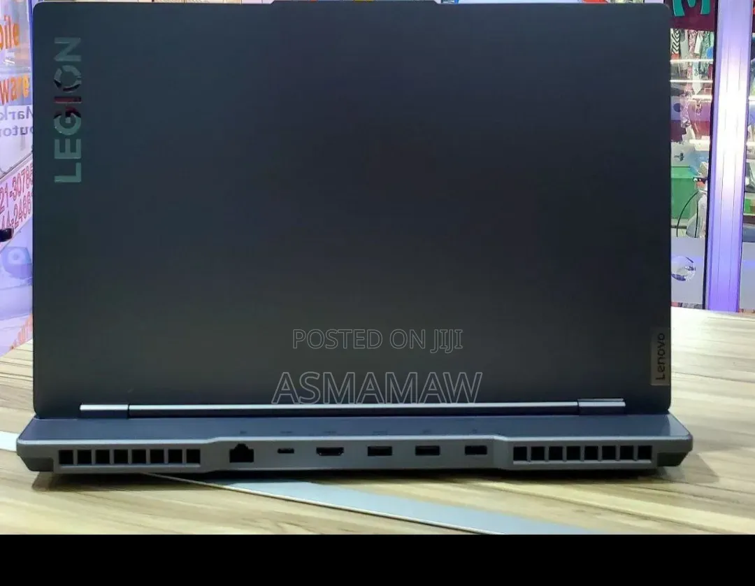 New Laptop Lenovo Legion 5 16GB AMD Ryzen 7 SSD 512GB