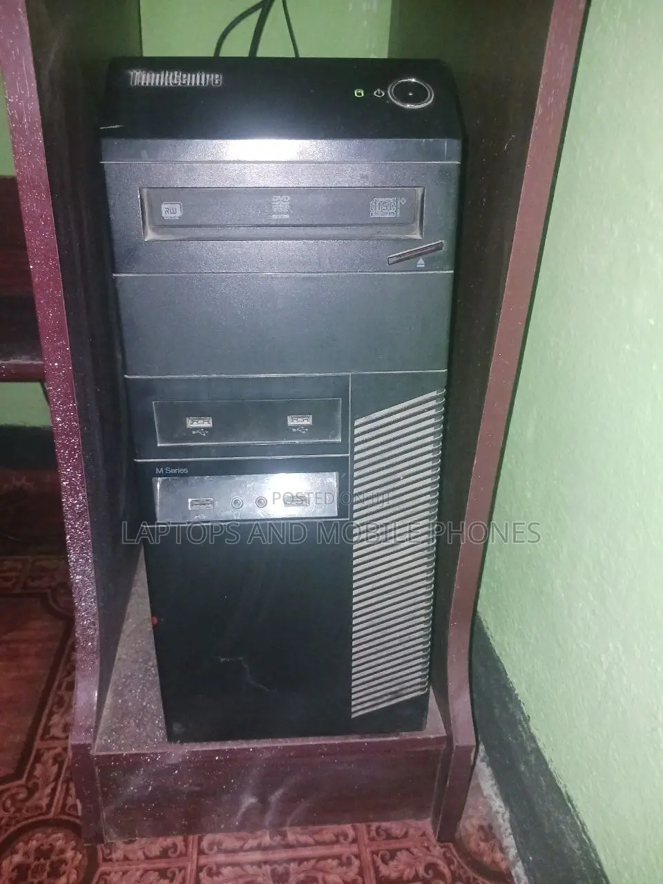 Desktop Computer Lenovo ThinkCentre 22 4GB Intel Pentium HDD 160GB
