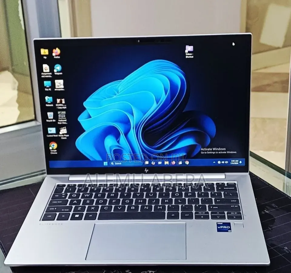 New Laptop HP EliteBook 840 G10 16GB Intel Core i7 SSD 512GB