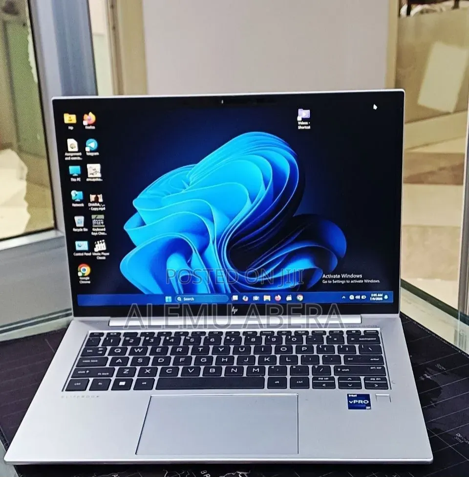 New Laptop HP EliteBook 840 G10 16GB Intel Core i7 SSD 512GB