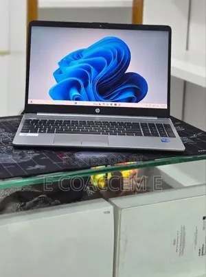 New Laptop HP Stream Notebook 8GB Intel Core i5 SSD 512GB