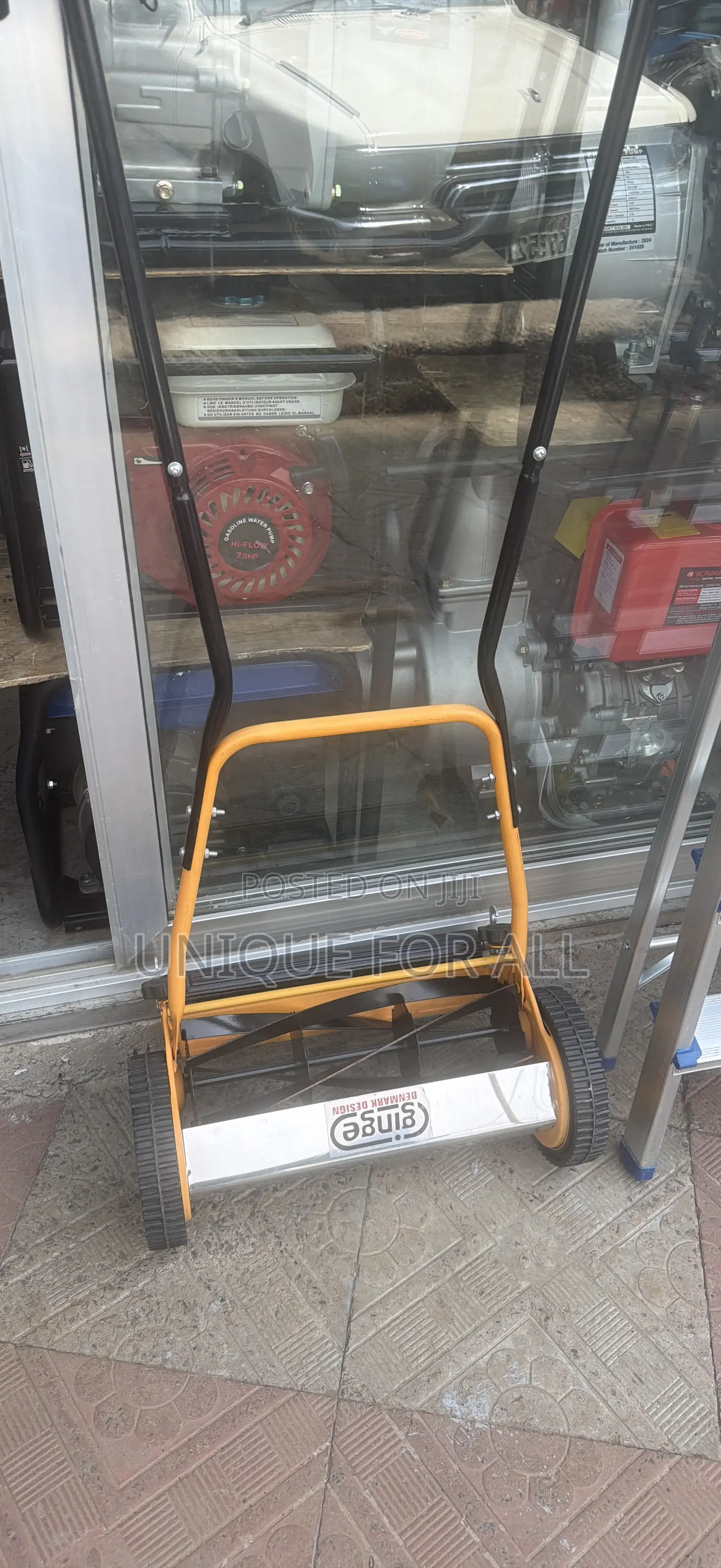Ginge Manual Push Reel Lawn Mower