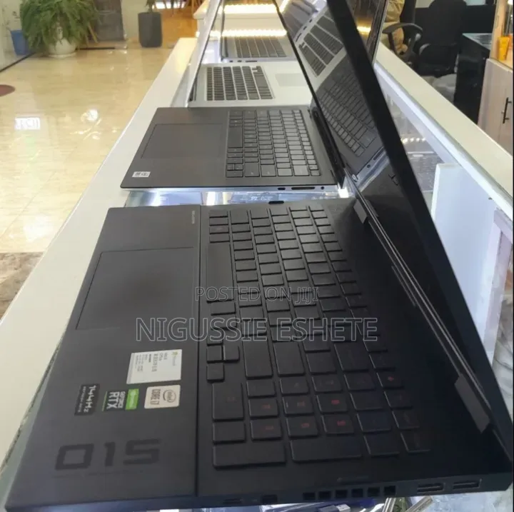New Laptop HP Omen 15 16GB Intel Core i7 SSD 512GB