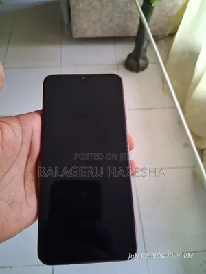 Samsung Galaxy A20 32 GB Red