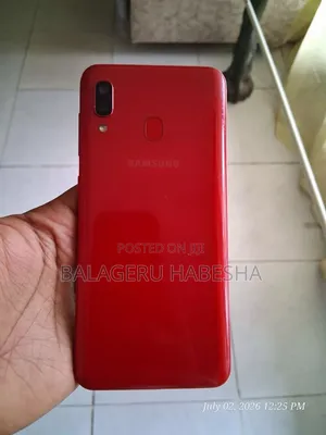 Samsung Galaxy A20 32 GB Red
