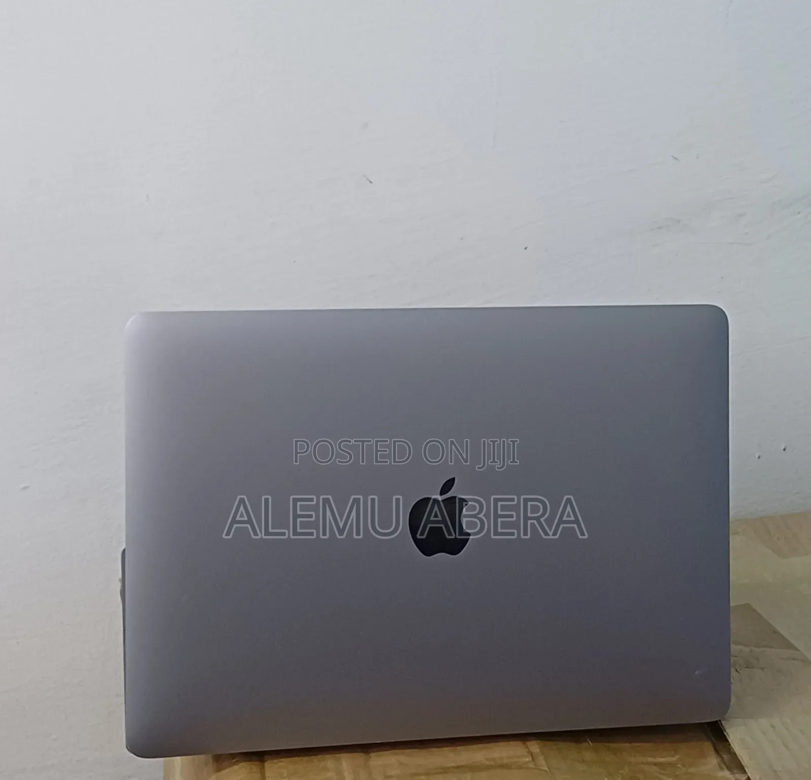 New Laptop Apple MacBook Air 2020 M1 16GB Apple M1 SSD 512GB