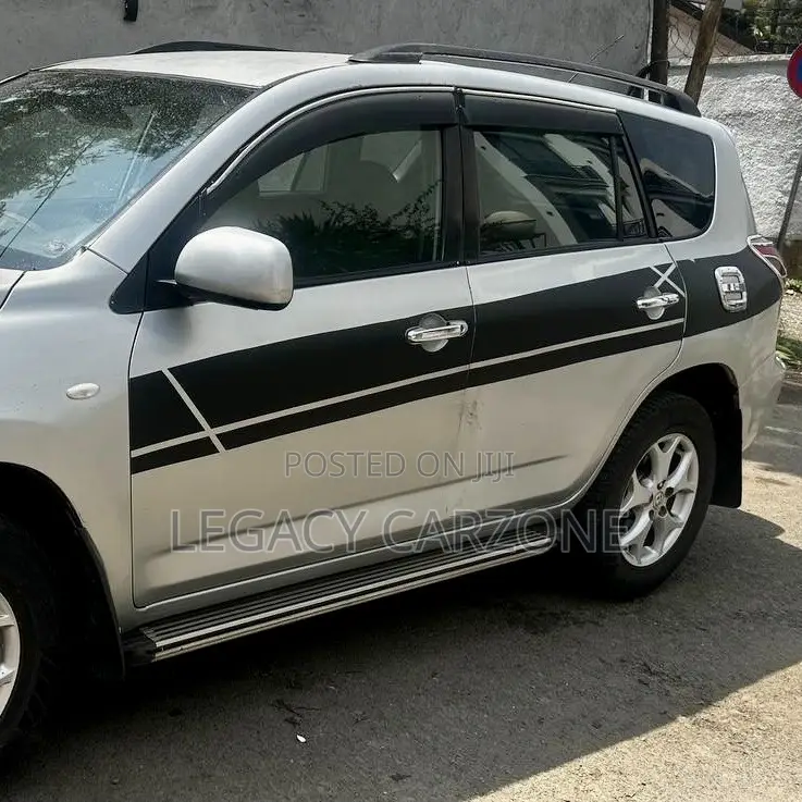 Toyota RAV4 2007 White
