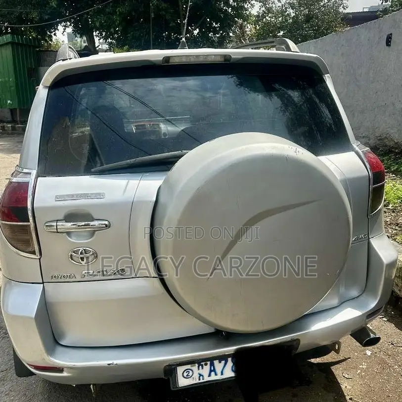 Toyota RAV4 2007 White