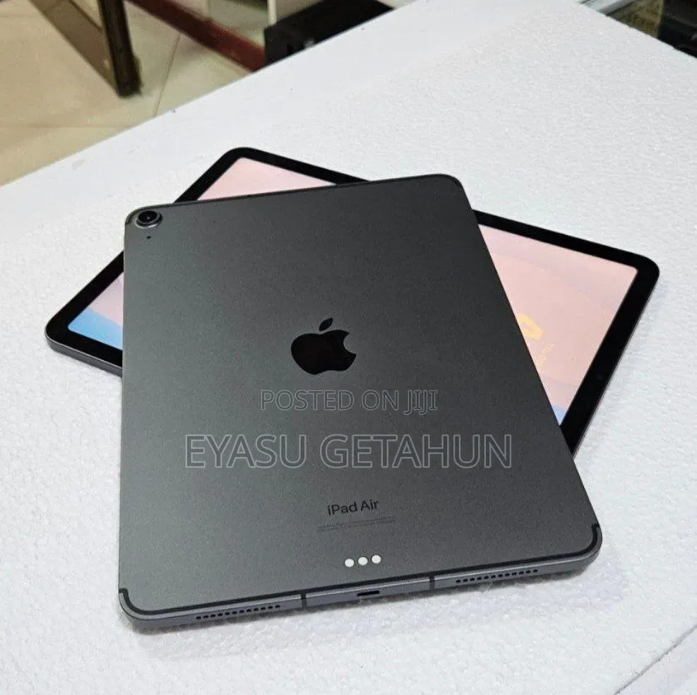 New Apple iPad Air 64 GB