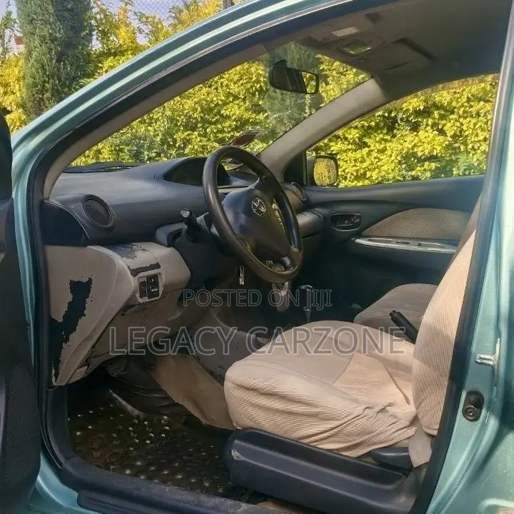 Toyota Yaris 2007 Green