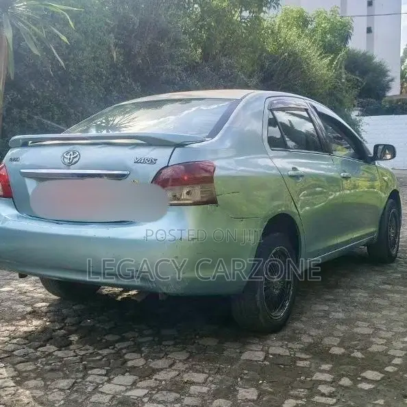 Toyota Yaris 2007 Green