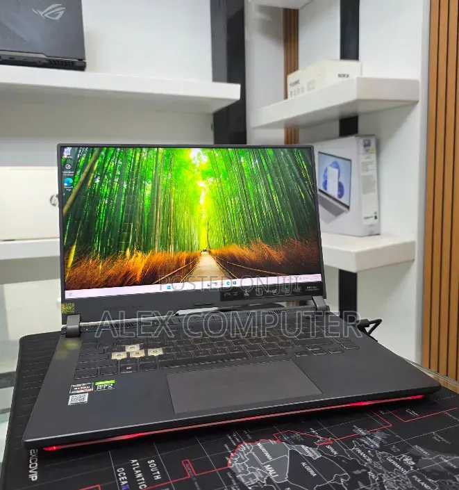 New Laptop Asus ROG Strix G16 G614 32GB AMD Ryzen 9 SSD 512GB