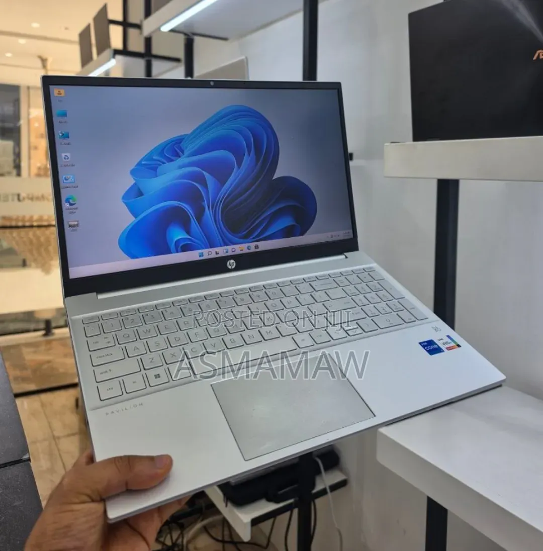 New Laptop HP Pavilion 15 16GB Intel Core i5 SSD 512GB