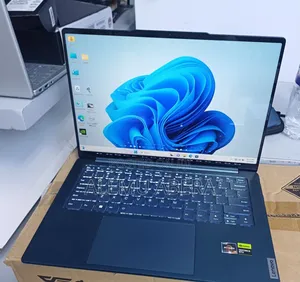 New Laptop Lenovo 16GB AMD Ryzen 7 SSD 512GB