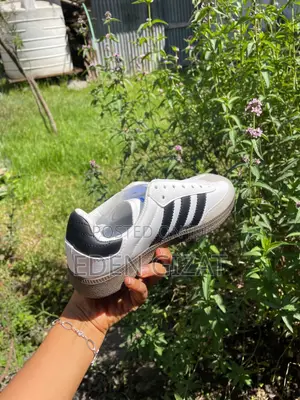 Adidas Samba Shoe Andegnaw