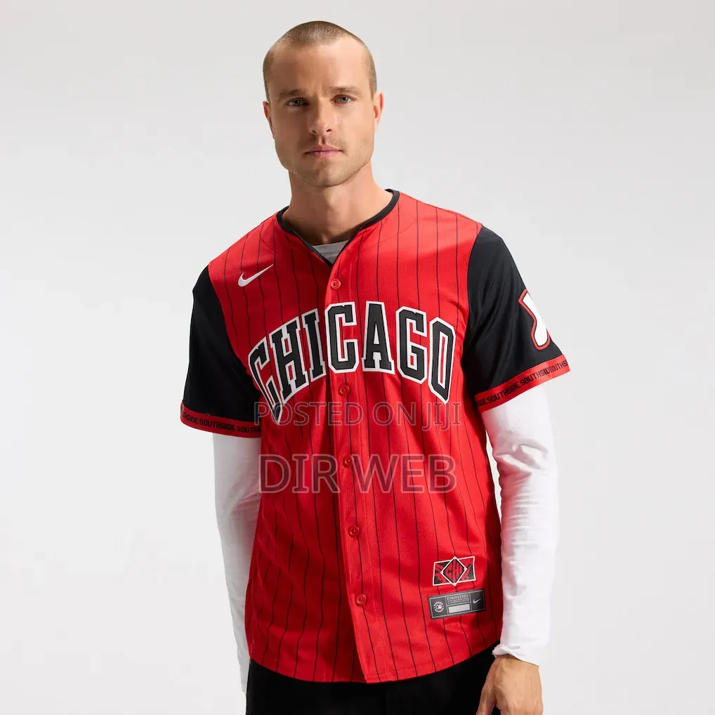 Vintage 90s Chicago Basketball Jersey – Classic Retro Style