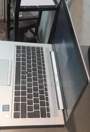 New Laptop HP EliteBook 830 8GB Intel Core i5 SSD 256GB