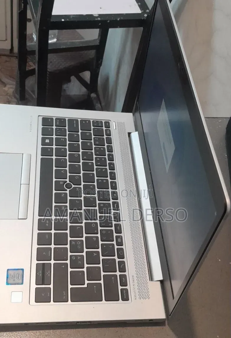 New Laptop HP EliteBook 830 8GB Intel Core i5 SSD 256GB